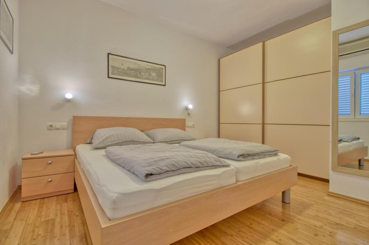 Apartments Podvorac Tribalj Extérieur photo